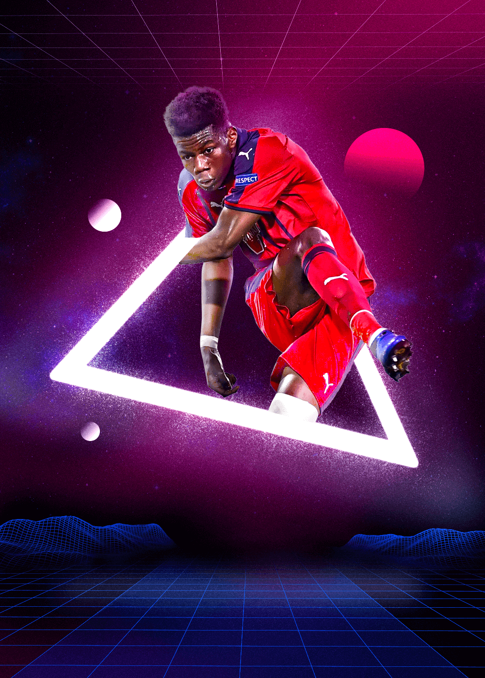 曼联在高强度比赛中如何展现ATM团队精神与合作意识